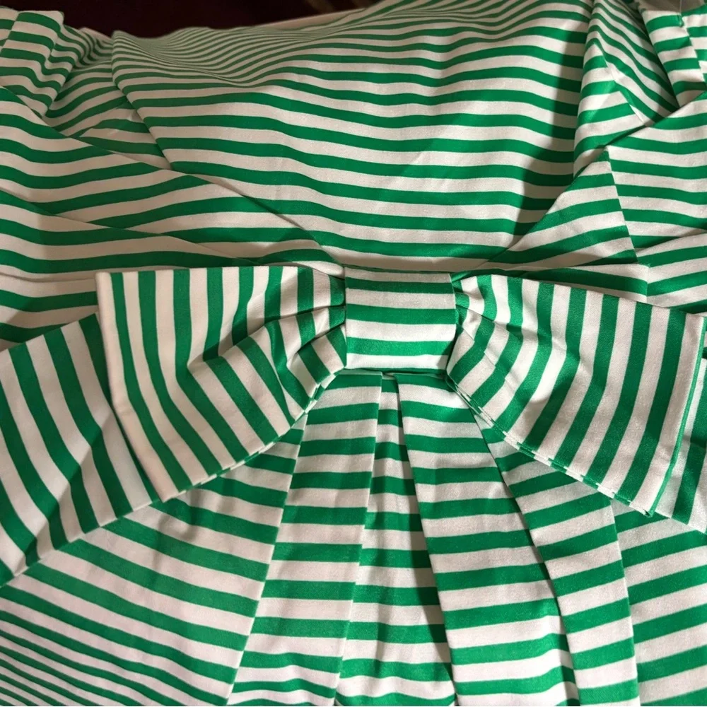London Times Green and White Sleeveless Sundress
